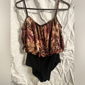 Sirona size 10 ladies bathing suit floral brown design